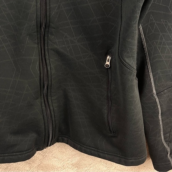 UNDER ARMOUR Womens Zip Up Jacket Black Geometric Print Fleece Neck - Picture 8 of 16